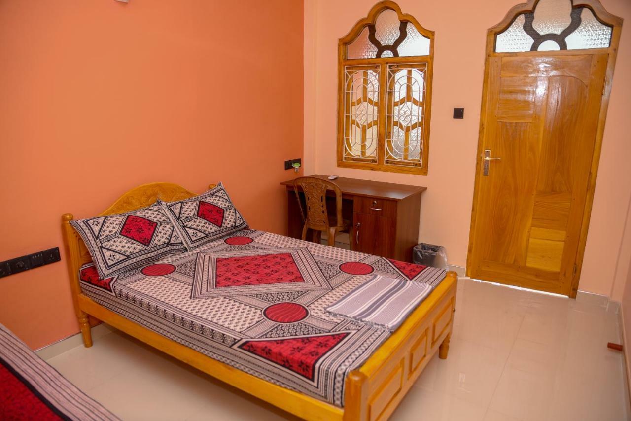 Tulip Guest Inn Point Pedro Zewnętrze zdjęcie